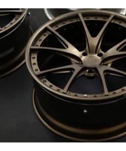 Оригинальные диски Niche Stuttgard фото и цена - Каталог Wheelsnheels.ru