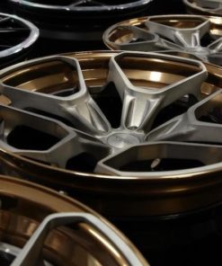 Оригинальные диски Rotiform HUR фото и цена - Каталог Wheelsnheels.ru