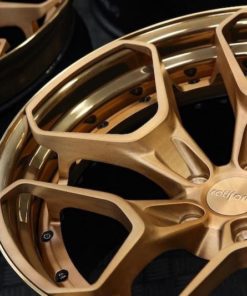 Оригинальные диски Rotiform HUR фото и цена - Каталог Wheelsnheels.ru
