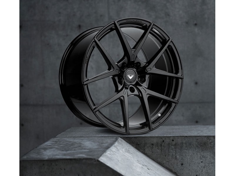 Оригинальные диски Vorsteiner V-FF 101 фото и цена - Каталог Wheelsnheels.ru